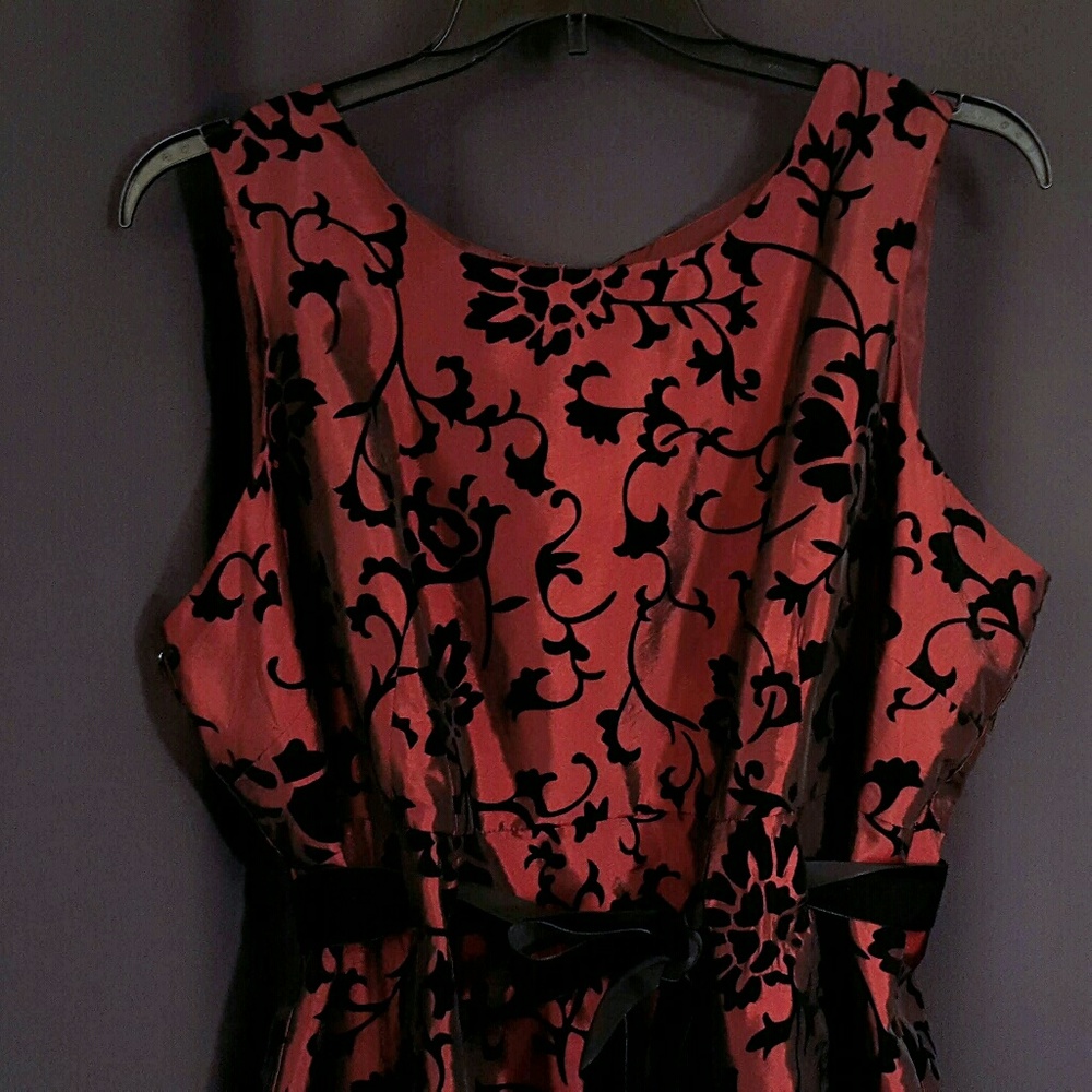 Sz 22 iridescent cocktail dress